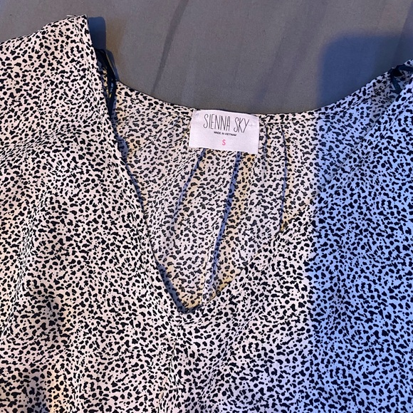 Blouse - Picture 4 of 4